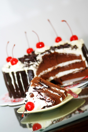 Schwarzwaelder Kirschtorte / Black Forest Cake